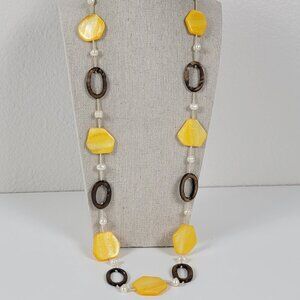 Premier Designs Yellow & Brown Mother Of Pearl W/ Freshwater Pearl Necklace 34"
